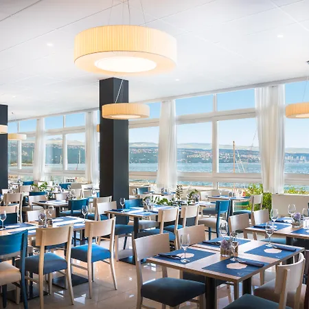 Istra - By Liburnia & Szálloda