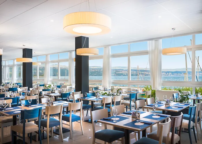 Istra - By Liburnia & ホテル